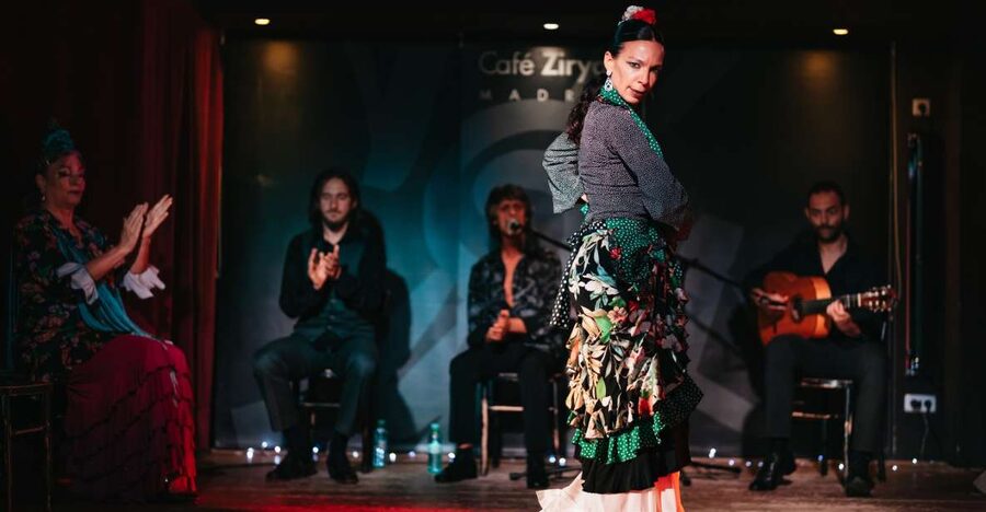"Algarabía": Flamenco Show at Café Ziryab. Madrid - Café Ziryab, Madrid: A Small Tablao Built for Proximity
