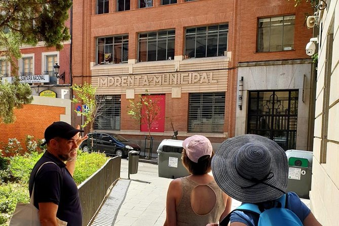 Architour through Lavapiés and Rastro with an architect - Plaza Lavapiés: a square with a neighborhood’s changing face