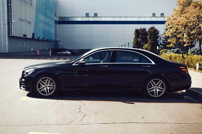 Arrival Transfer: Madrid Airport MAD to Madrid by Business Car - Key Highlights You’ll Feel Right Away