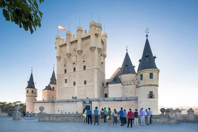 Avila with Walls and Segovia with Alcazar from Madrid - Price and value for a 9-hour Avila and Segovia combo