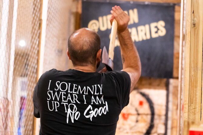 Axe Throwing 1 hour session - Safety and basics: the part that makes it feel comfortable