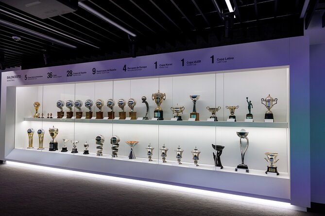 Bernabeu Stadium & Real Madrid Museum Guided Tour - Price and value of a $69.68 group tour with admission included