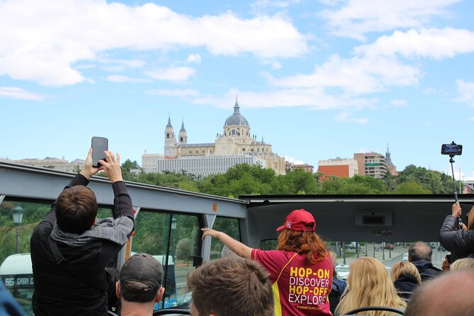 Big Bus Madrid Panoramic City Tour - Tips to get better photos and better listening