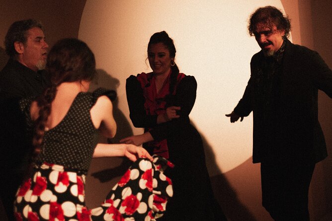 Centro Cultural Flamenco Madrid Admission Ticket - Rules that keep the show respectful, and what to expect with photos and phones