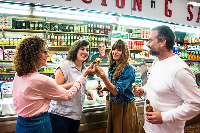 De Mercados: A Neighborhood Market and Food Tour - Key things that make this tour work
