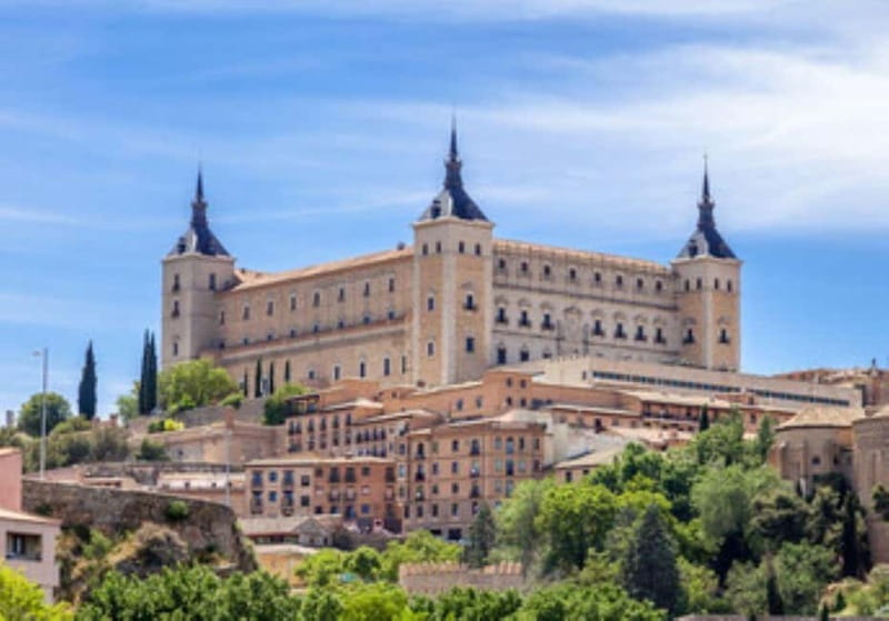 English Tour “TOLEDO ALL IN ONE” - Alcázar to Plaza de la Magdalena: Toledo’s power in the opening minutes