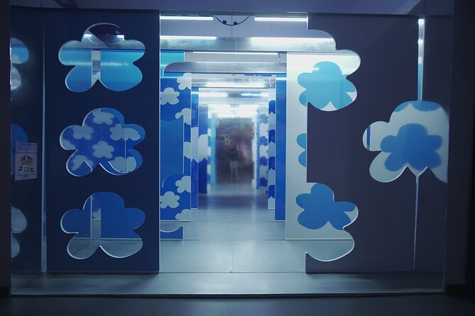 Entrance to the Sweet Space Museum in Madrid - The 11 Interactive Installations, Two Floors, and How They’re Set Up