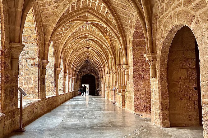 Explore the Stone Monastery and the Kingdom of Aragon from Madrid - Price and value: what $157.21 includes and why it adds up