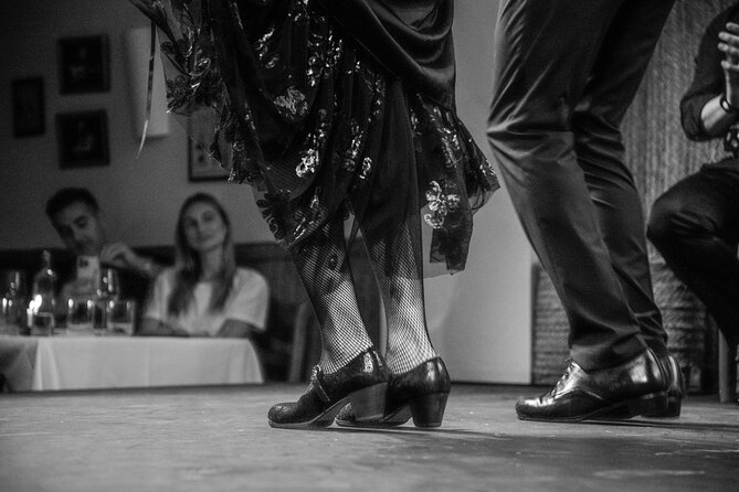Flamenco Show at the Tablao de la Villa Madrid - Tablao de la Villa: a flamenco room built for close watching