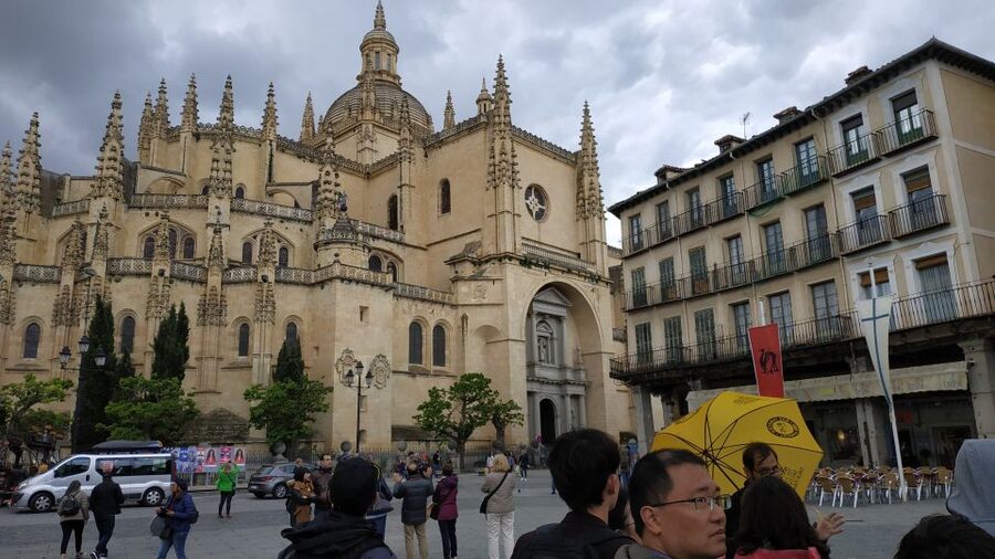 From Madrid: Ávila and Segovia Guided Day Trip - Price and Value: Is $59 a Good Use of Your Madrid Time?