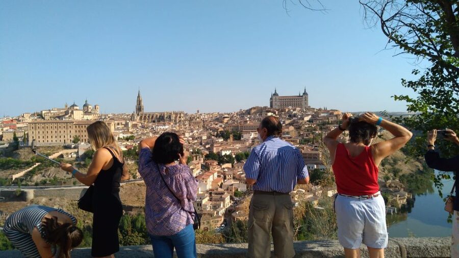 From Madrid: Guided Day Trip to Segovia and Toledo - Key highlights you will care about