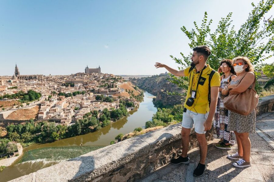From Madrid: Guided Day Trip to Toledo by Bus - Meeting Point at Plaza de Neptuno and the First Orientation Stop