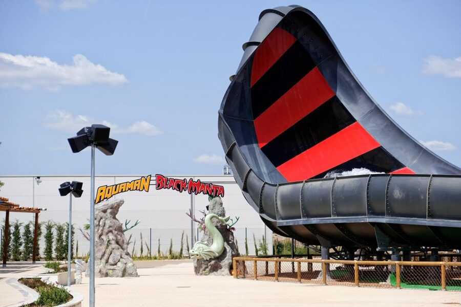 From Madrid: Parque Warner Beach Water Park & Transport - Should You Book This Madrid Water Park Package?