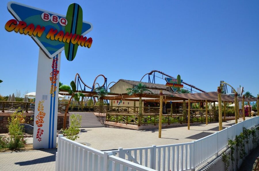 From Madrid: Parque Warner Beach Water Park & Transport - Lunch, Swimsuits, and the Small Stuff That Keeps the Day Fun