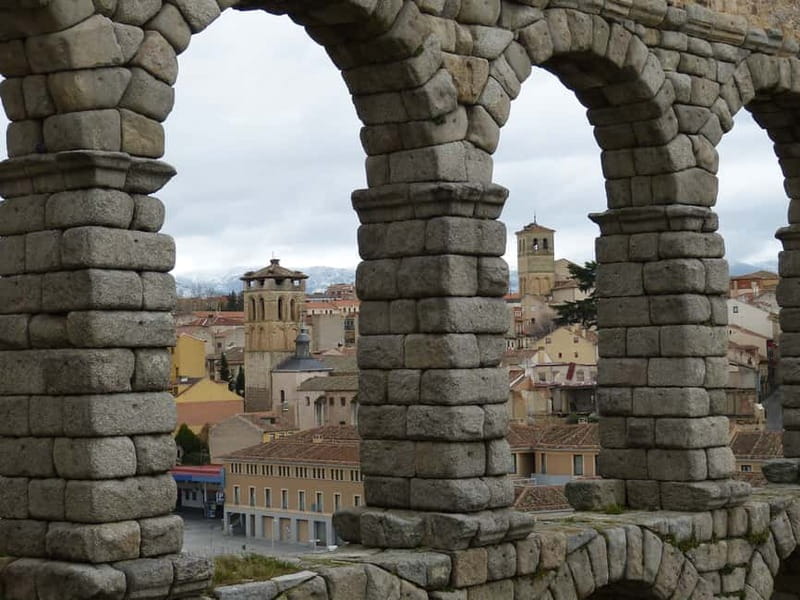 From Madrid: Segovia Guided Afternoon Tour - Corpus Square and the Old Main Synagogue turned church