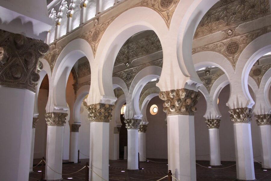 From Madrid: Toledo & Jewish Quarter Half-Day Tour - Madrid pickup and the comfortable VIP bus ride
