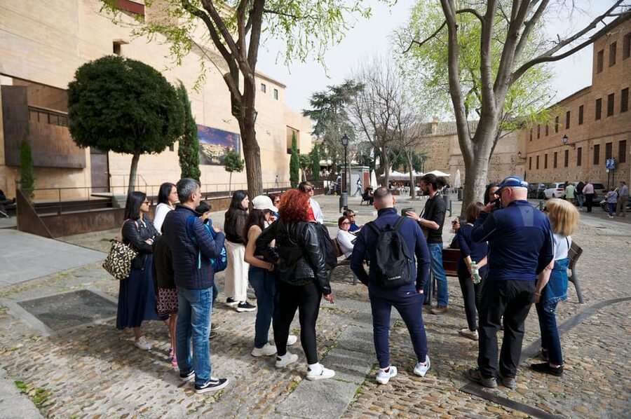 From Madrid: Toledo with 3 Monuments and Optional Cathedral - Getting There: Where the IBE TOURS Bus Leaves From