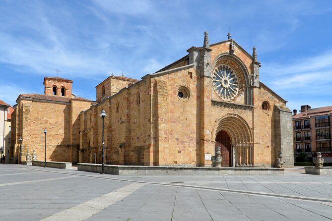 Full Day Tour to Avila & Segovia from Madrid - A day that moves from wall-top drama to castle-on-a-crag views