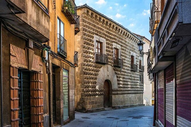 Full Day Tour to Avila & Segovia from Madrid - Stop 1 in Ávila: The City Walls that still look built to last