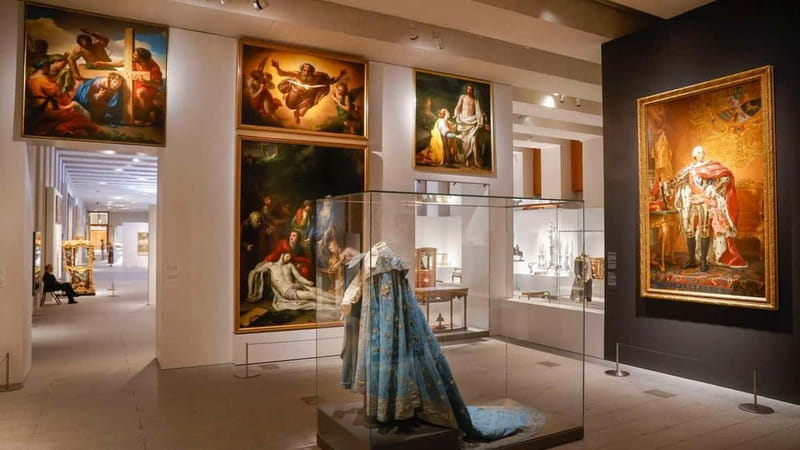 Guided Tour of The Royal Collections Gallery - Key highlights worth planning for