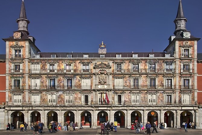 Half-Day Private Tour in Madrid with Art Historian Guide - Barrio de las Letras: Golden Age Authors in a Walkable Pocket