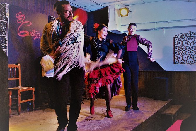 Local Flamenco Show with dinner at El Cortijo - Quick tips to make your evening smoother