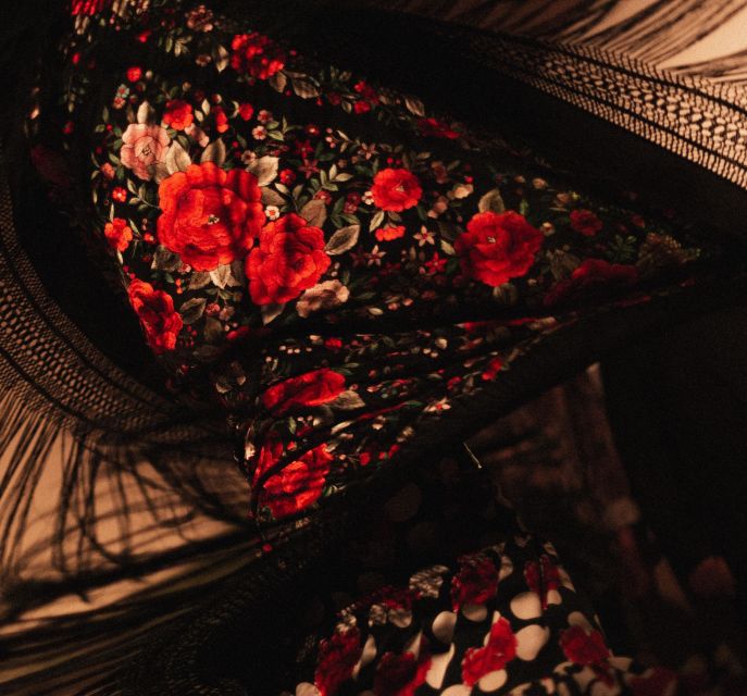Madrid: 1-Hour Traditional Flamenco Show at Centro Cultural - Practical Logistics That Make the Evening Go Smooth