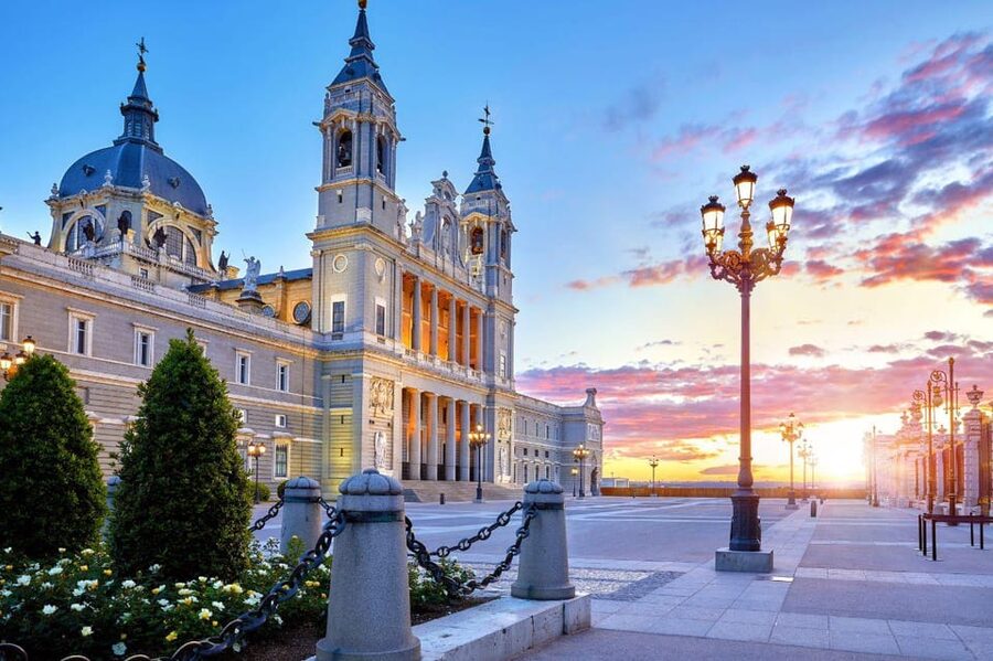 Madrid: Afternoon Royal Palace and Almudena Cathedral Tour - Key reasons this tour is worth your time