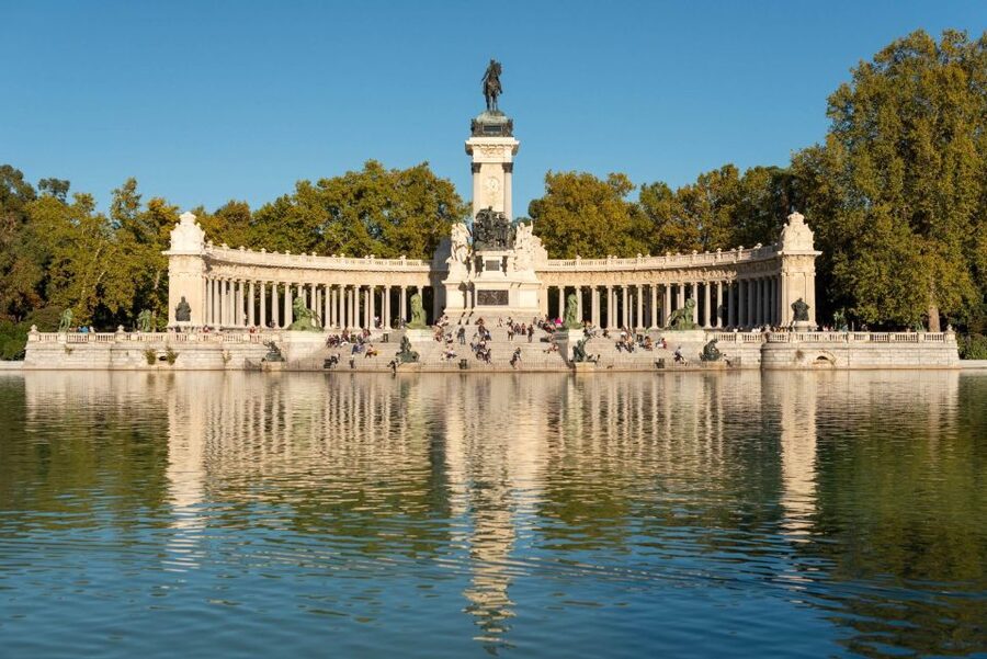Madrid: Archaeological Museum E-Ticket and Audio Guide - How the self-guided audio tour actually plays out in the museum