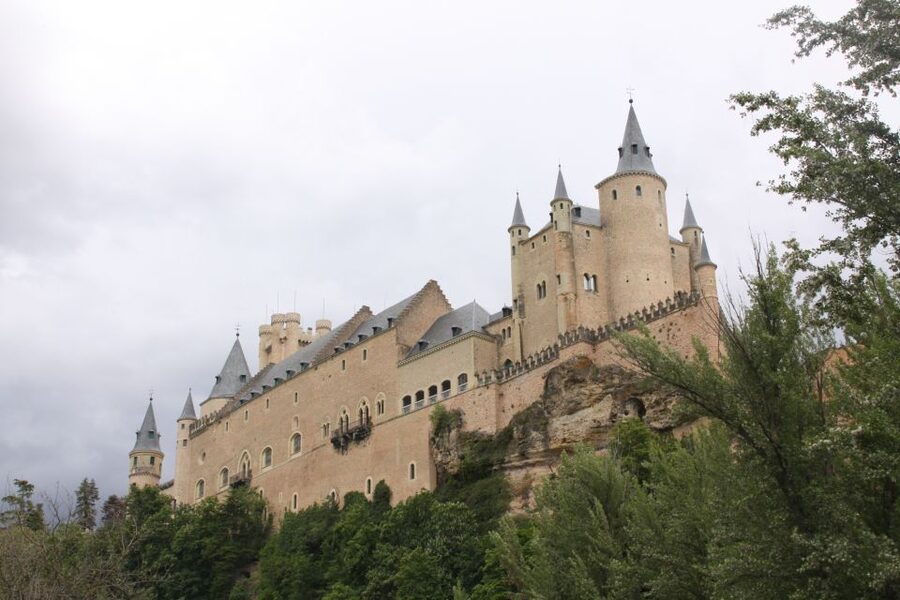 Madrid: Avila and Segovia Day Trip with Tickets to Monuments - Basílica de San Vicente: Romanesque Details That Feel Real