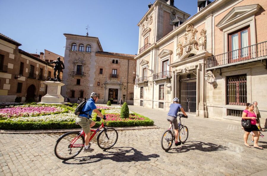 Madrid City Guided Bike/E-Bike Tour for Small Groups - Price and value: why $41 can beat a half-day of transit and taxis