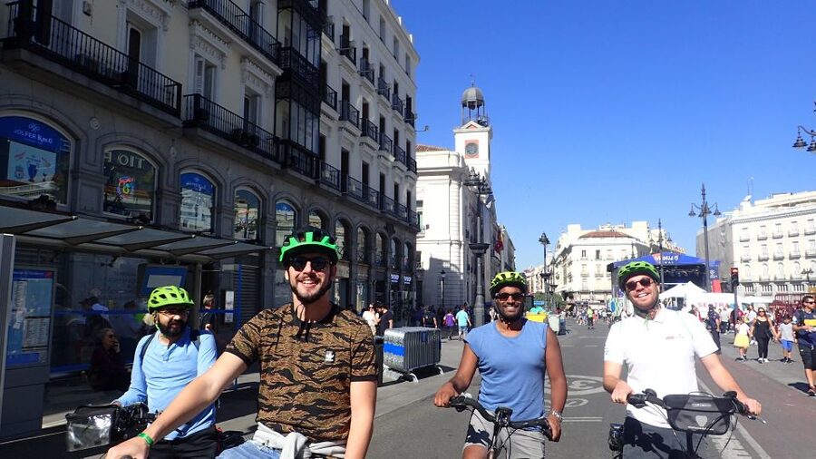 Madrid City Guided Bike/E-Bike Tour for Small Groups - Almudena Cathedral and the route to Plaza Mayor, big sights with breathing room