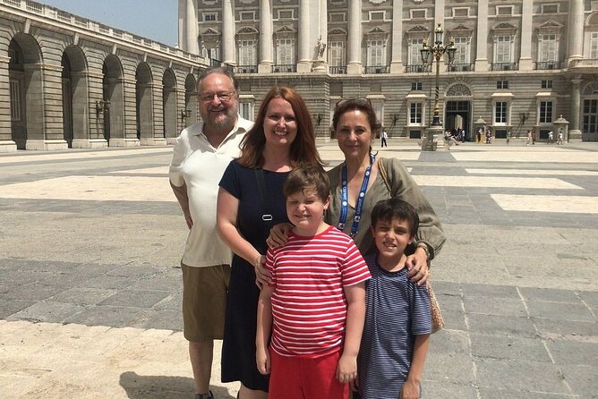Madrid Discoveries Private Tour - Barrio de las Letras: cobblestones, authors, and the neighborhood vibe