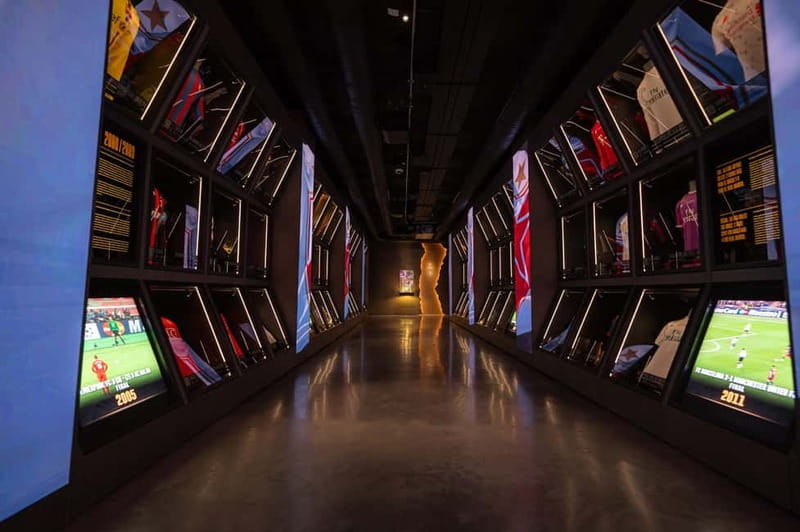 Madrid: Entry Ticket to Legends The Home of Football Museum - Staff, flow, and group size: why some people felt smooth and others hit crowds