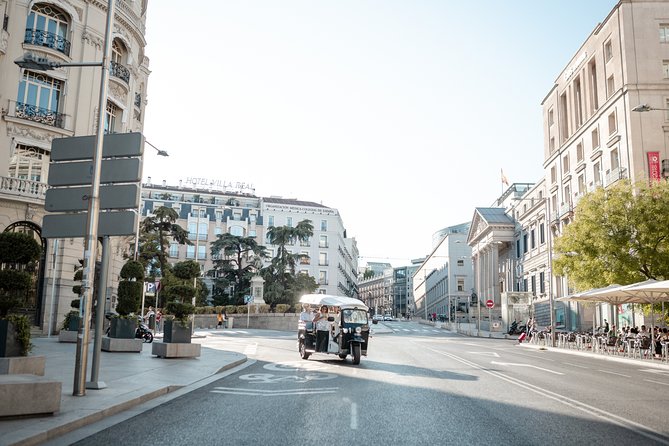 Madrid Express Tour with Local Guide in Eco Tuk Tuk Private - How long is enough, and how to choose 1, 2, or 4 hours