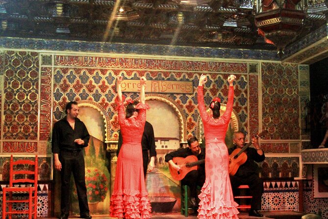 Madrid: Flamenco Show with Tapas or Drink in Tablao Las Tablas - Timing at 7:00 pm: plan for a smooth start
