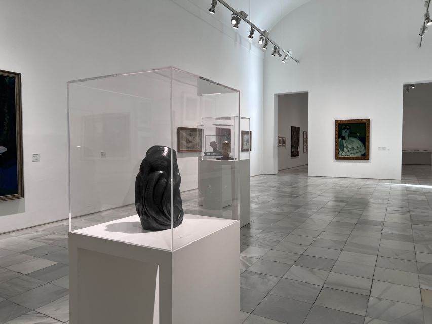 Madrid: Guided Tour of Reina Sofía Museum with Entry Ticket - Rules inside the museum: easy to follow, worth knowing