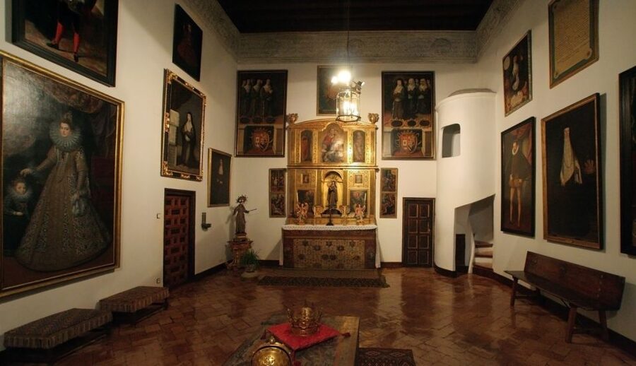 Madrid: Monastery of Descalzas Reales Tour with Tickets - Should you book the Monastery of Descalzas Reales tour?
