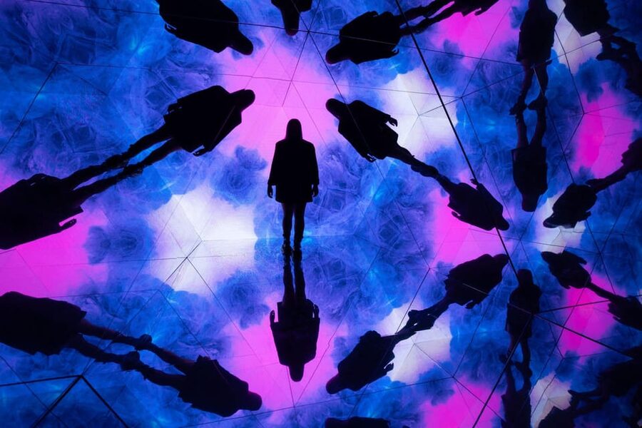 Madrid: Museo de la Luz Entry Ticket - Inside the exhibits: projections, the mirror room, and colored light games