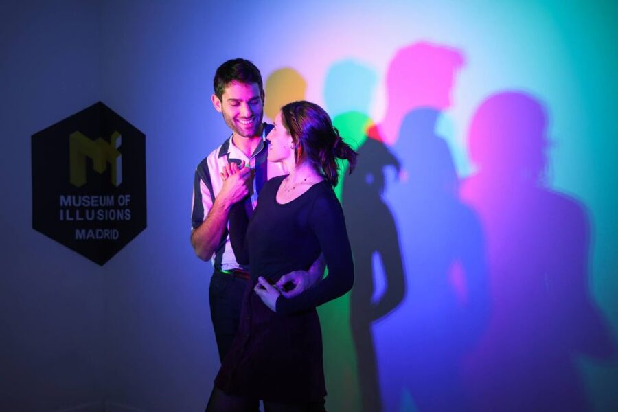 Madrid: Museum of Illusions Ticket - Your 60-minute flow inside: a smart way to see everything