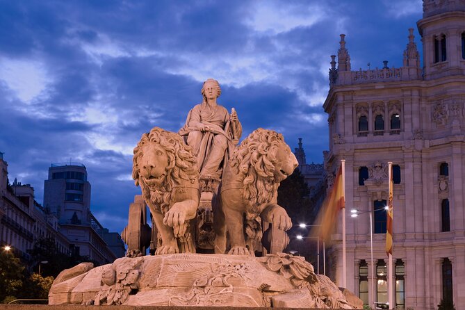 Madrid Mysteries & Legends Private Tour - A 7:00 pm route that helps you see Madrid as one story