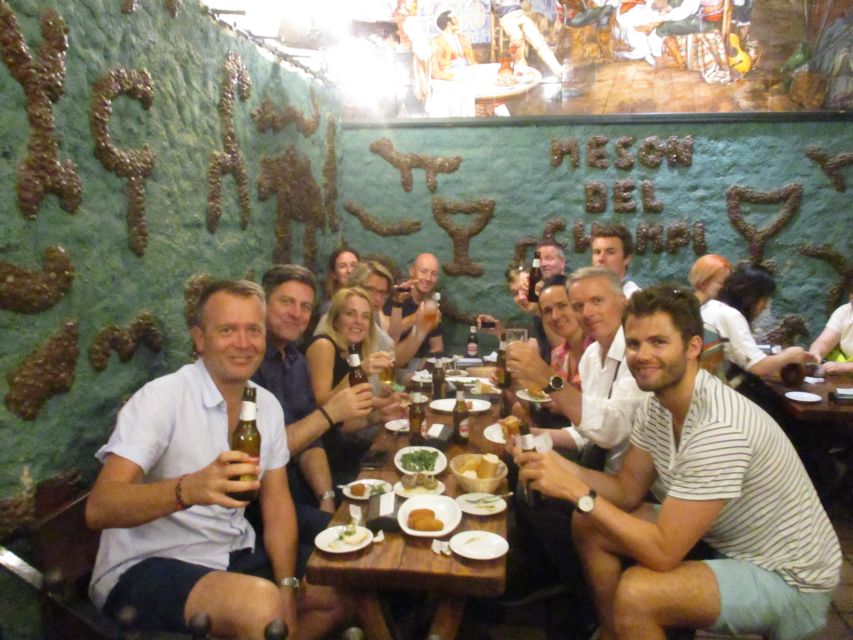 Madrid: Old Madrid Walking Food and Wine Tour - The churros con chocolate upgrade, and when it’s worth it