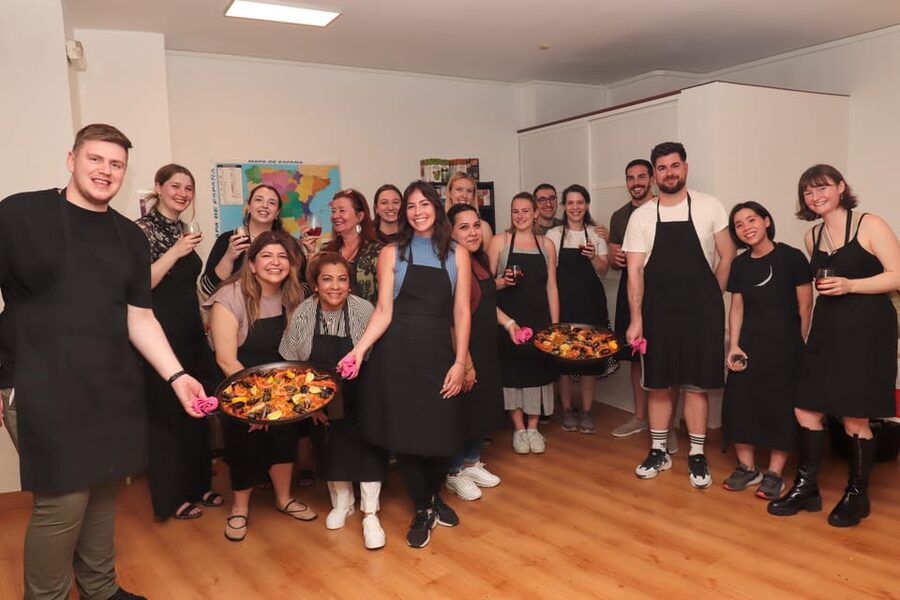 Madrid: Paella and Sangria Workshop in the City Center - Practical Tips for Getting the Most From Your Workshop Night