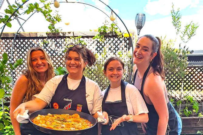 Madrid: Paella & Sangria Classes- Seafood, Chicken & Vegan option - Tapas plates that teach you Spanish comfort food