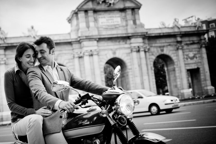 Madrid: Private Photo Shoot and Professional Images - Key Reasons This Madrid Photo Shoot Works So Well
