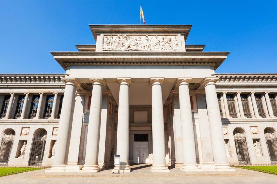 Madrid: Reina Sofia and Prado Museum Tickets and Guided Tour - Reina Sofía: seeing Guernica with more than first-glance impact