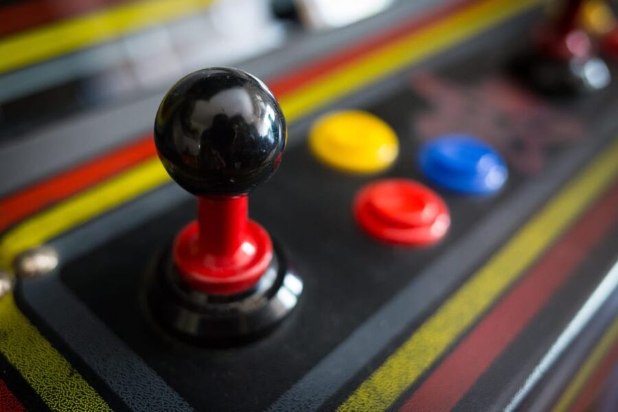 Madrid: Retro Escape Room "HEX Game" - What the HEX story is really doing to your brain