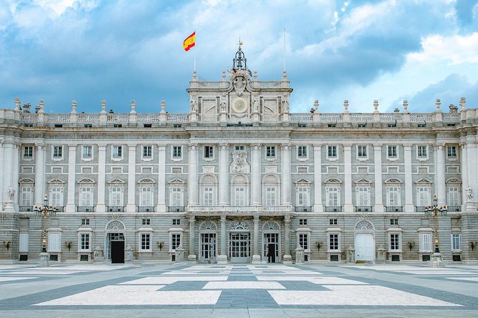 Madrid Royal Palace and Prado Museum Private Tour with Transfers - Why this Royal Palace and Prado pairing fits 4 hours