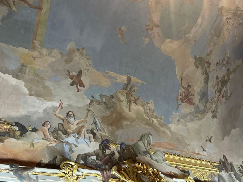 Madrid: Royal Palace tour - semi private or private - Who This Royal Palace Tour Is Best For