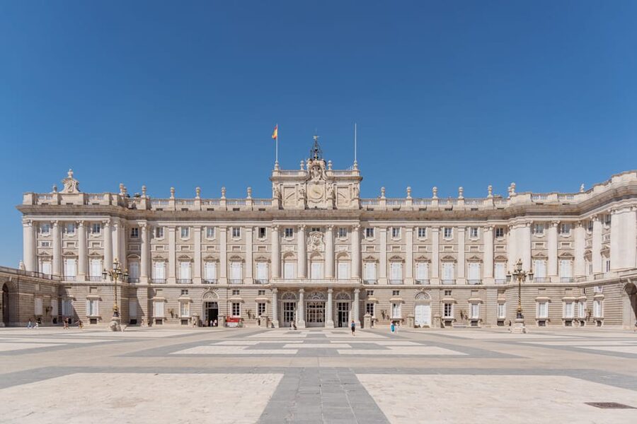 Madrid: Royal Palace VIP Tour with Skip-the-Line Ticket - Key highlights to know before you go